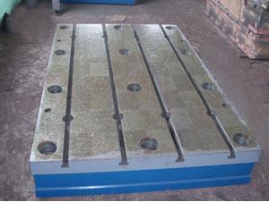 鑄鐵彎板在機械制造中的重要性