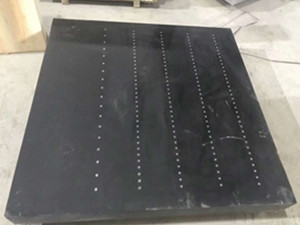 地軌槽鐵在數(shù)控機床中的應用